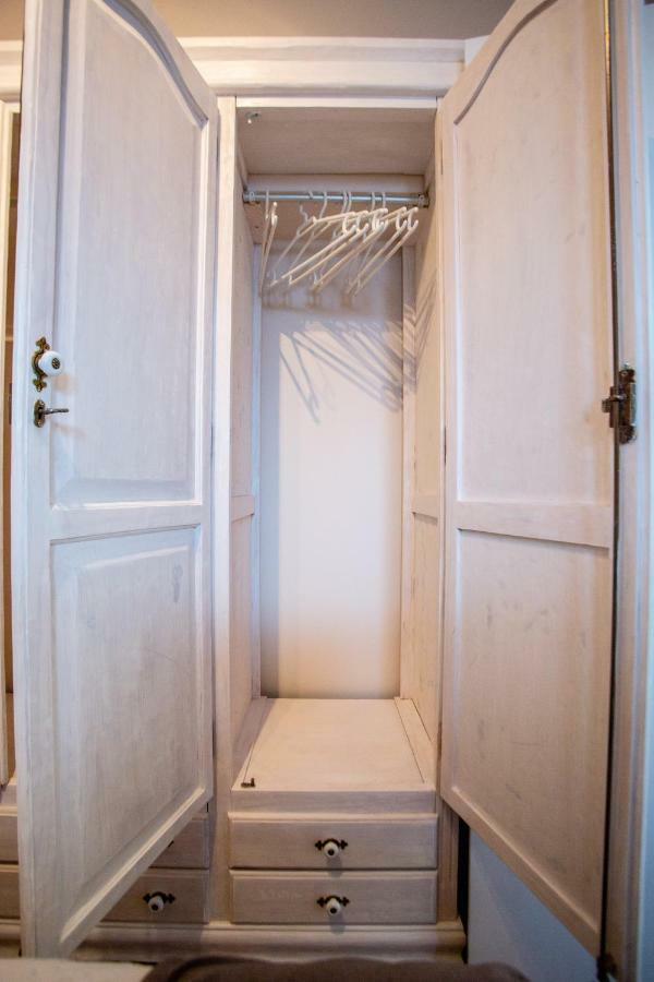 Sol Apartment *